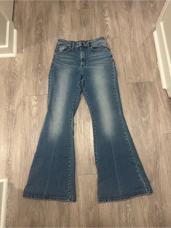 Lee Denim - Lee 28 Women’s High-Rise Flared Jeans in Medium Blue